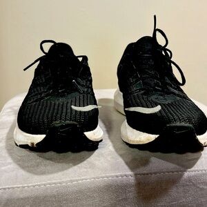 Nike size 6.5 Running shoes